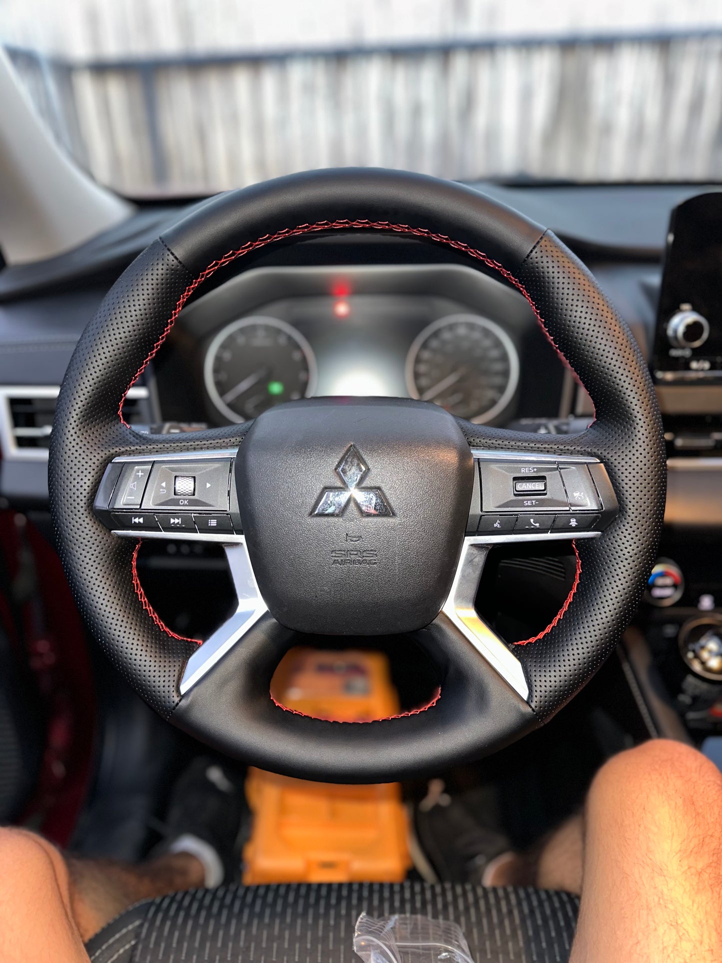 Mitsubishi - Outlander PHEV (2022-2025)