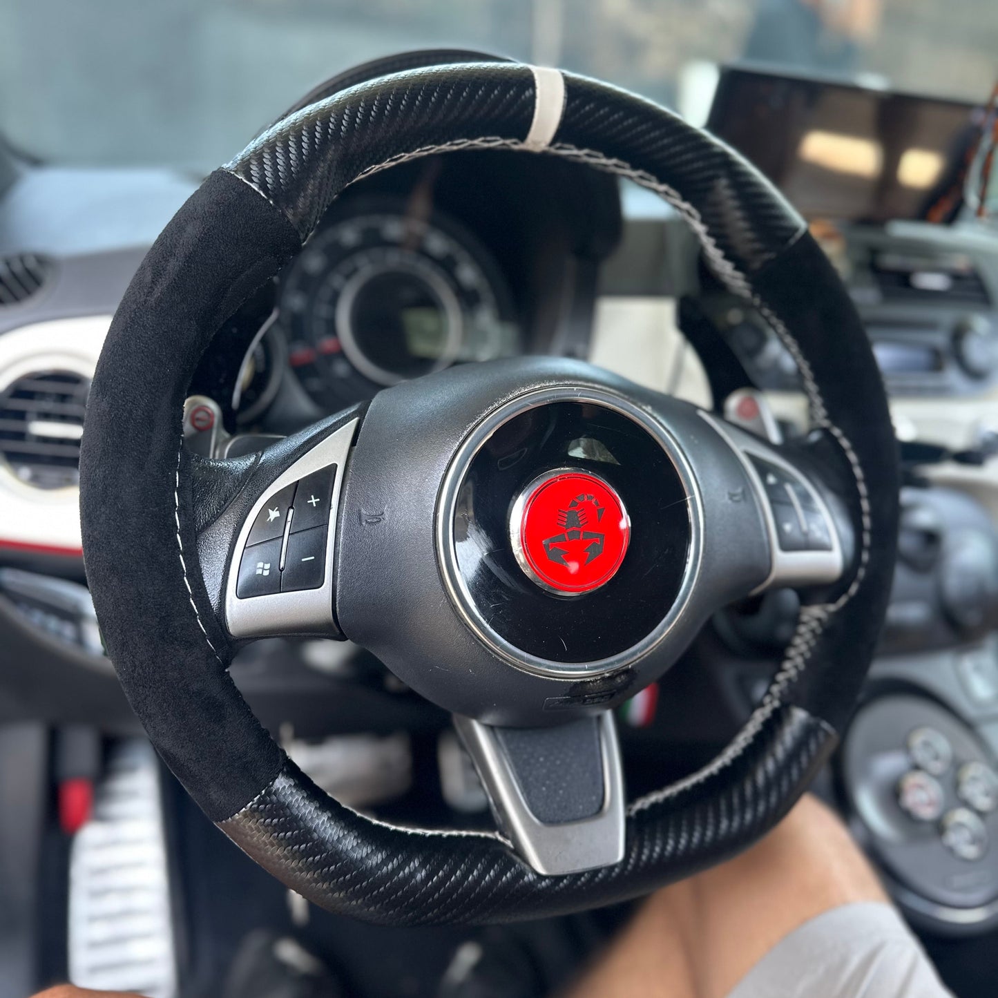 Carbon Alcantara