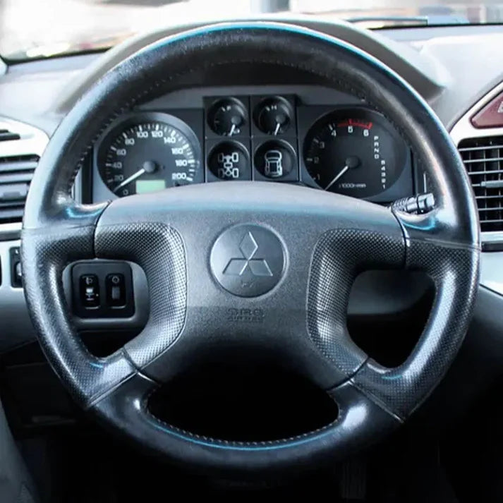 Mitsubishi - Montero Pajero Shogun (2000-2006)