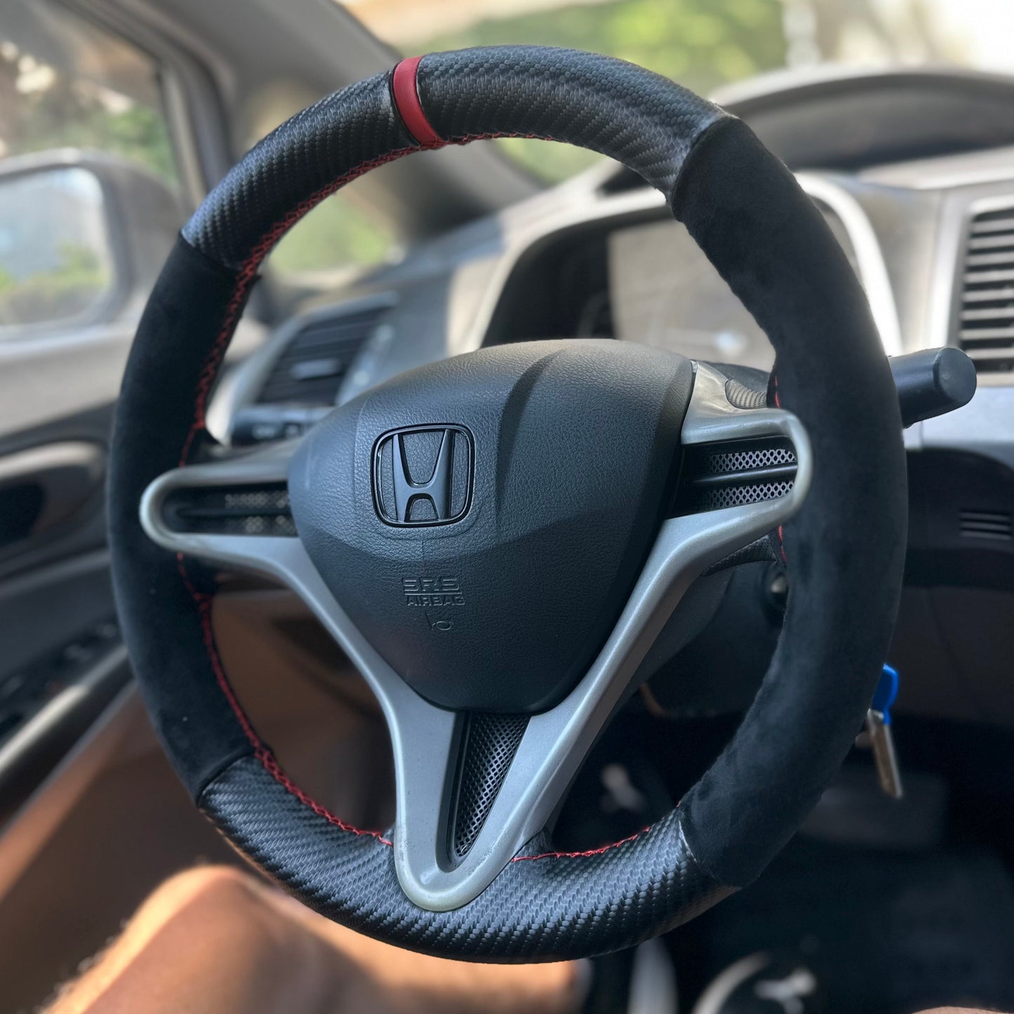 Carbon Alcantara