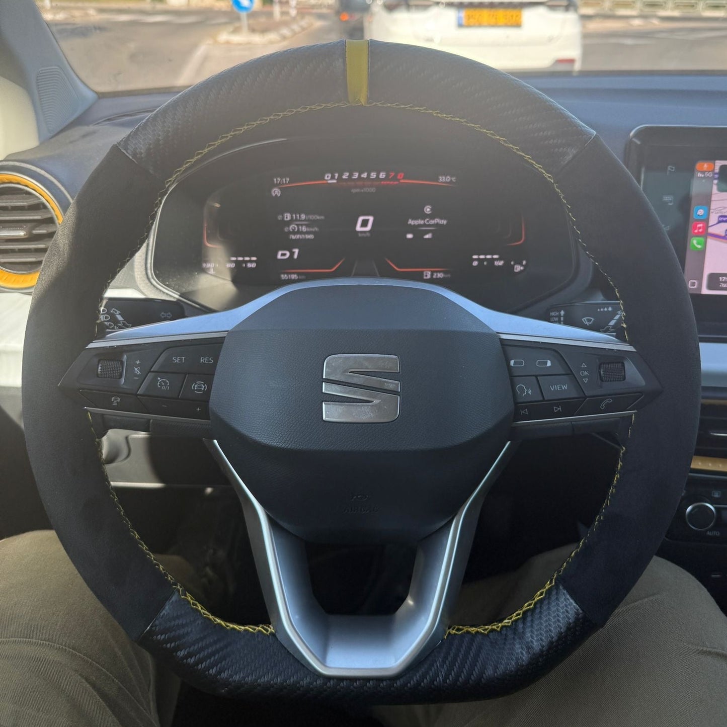 Carbon Alcantara