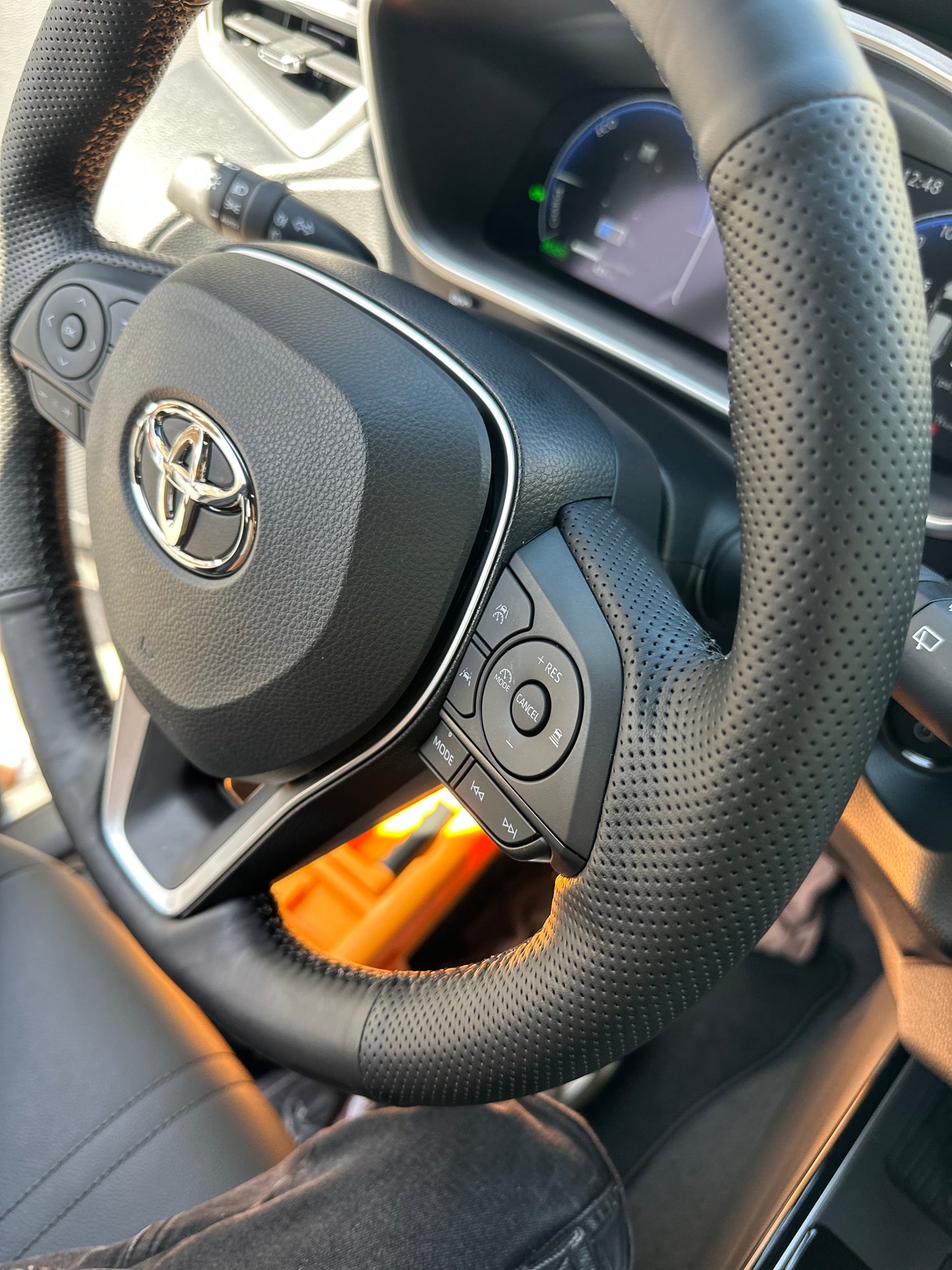 Toyota - Corolla RAV4 Camry Avalon (2018-2020)